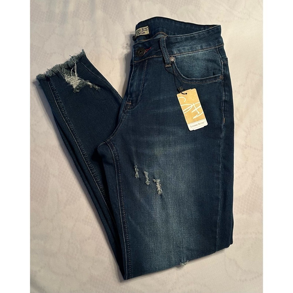 Suzanne Betro Super Destroyed Jeans Sz 6 NWT
